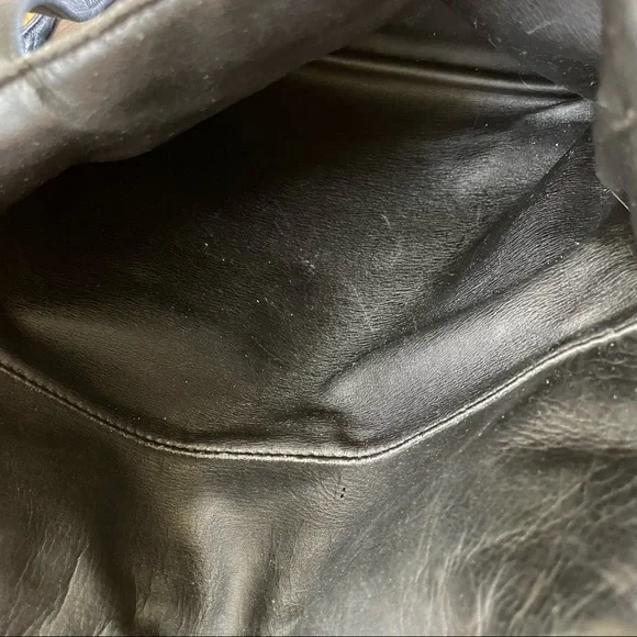 Perlina‎ NY Smooth Black Leather Square Tote - Picture 13 of 16